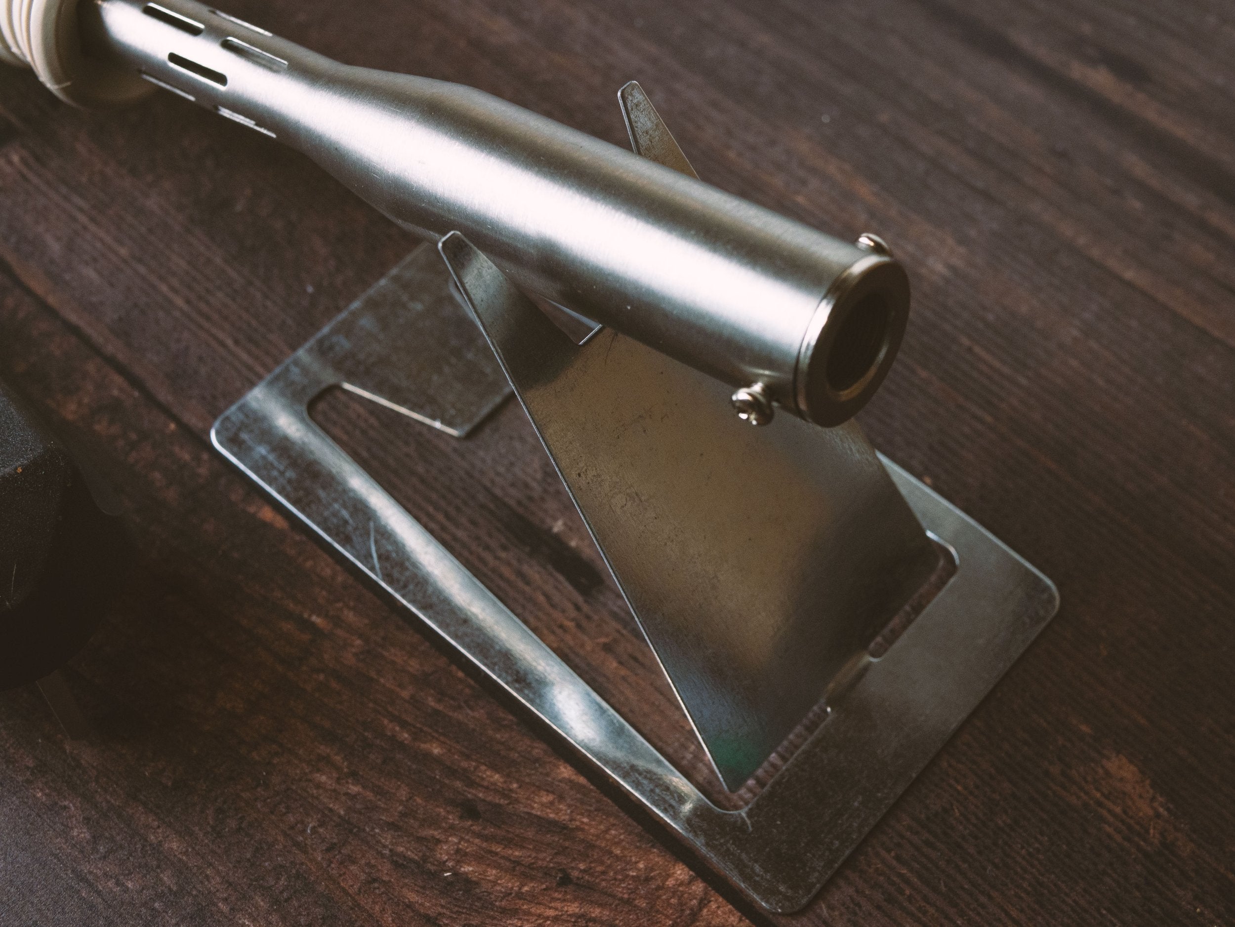 Setting up Metal Stand for Electric Branding Iron Heater - Outpost Workshop